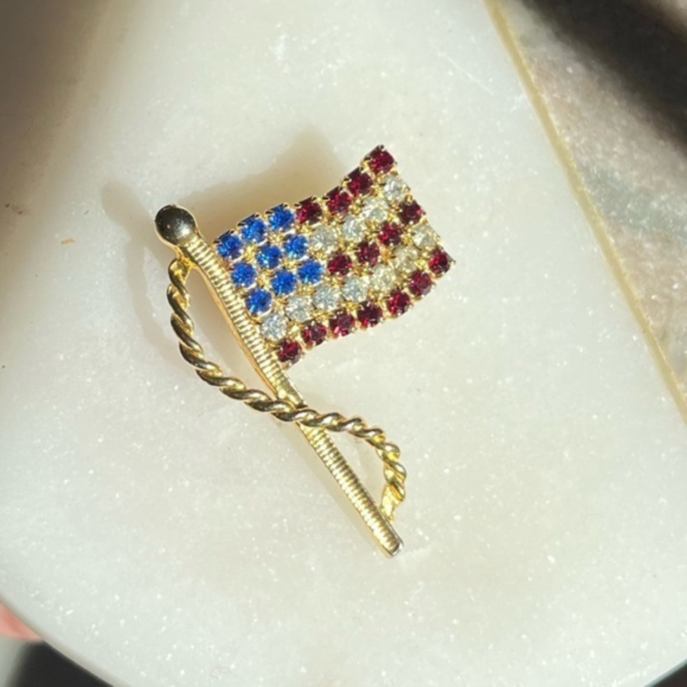 American Flag Brooch Gold Tone with Red, White, and Blue Rhinestones